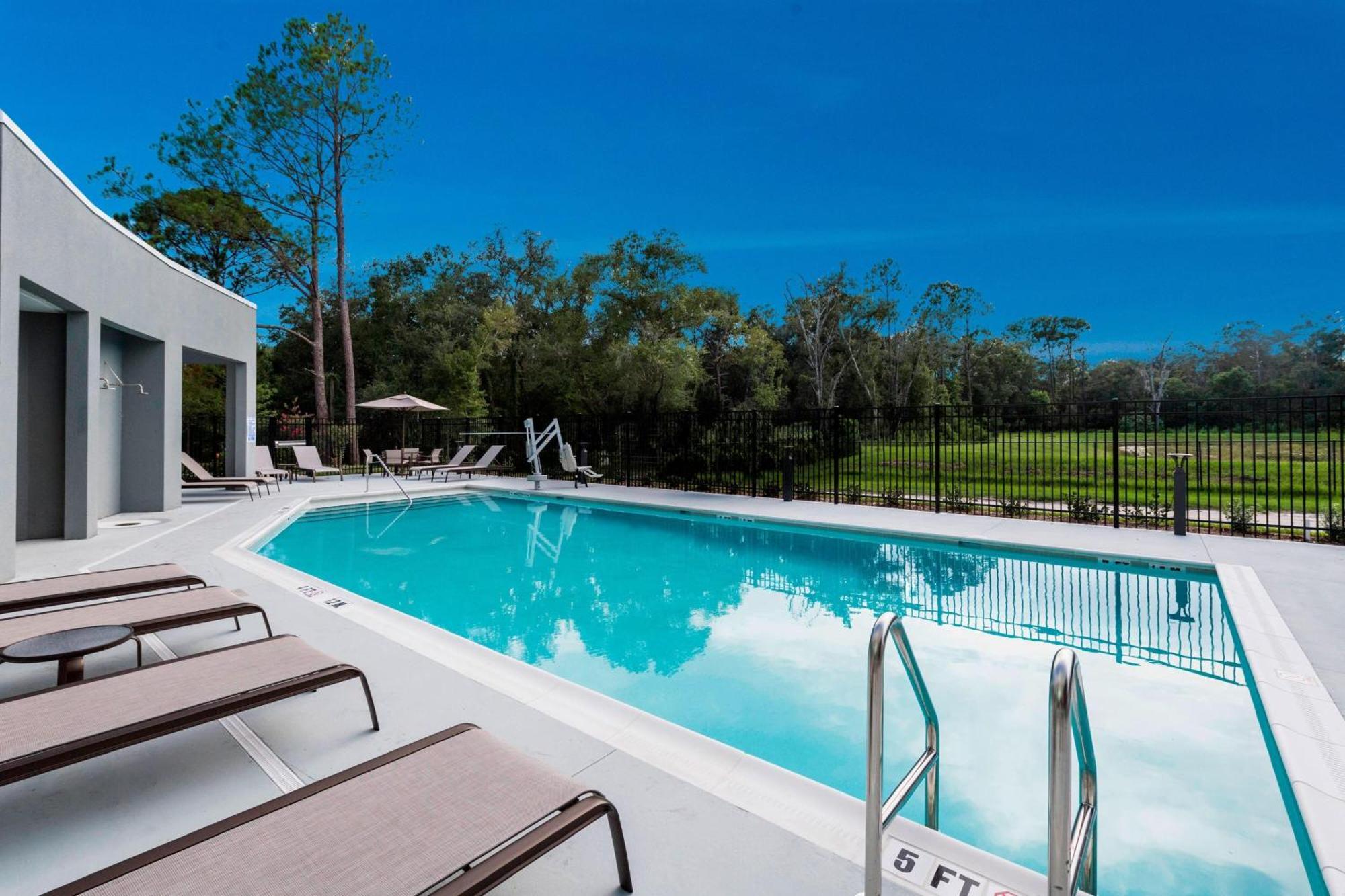 Courtyard By Marriott Tampa Northwest/Veterans Expressway West Chase Exterior foto